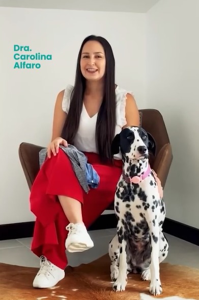Doctora Carolina Alfaro - The Pet Wellness Costa Rica